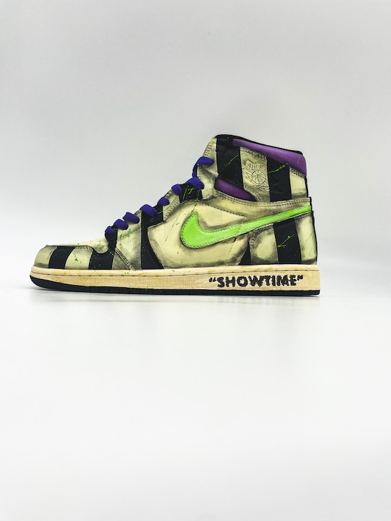Custom Beetlejuice AJ1 High - Etsy display picture 2