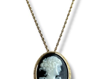 Vintage Avon Cameo Pendant Necklace Brooch Black White Rhinestone Gold Tone 1984