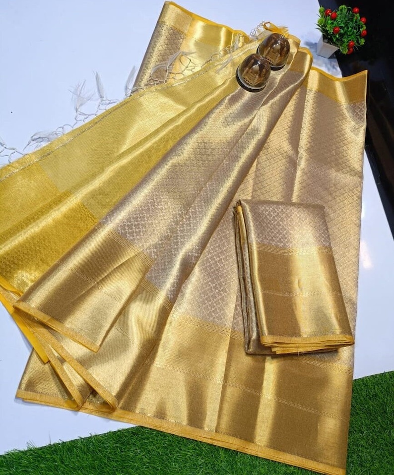 Women Black Brocade Zari Woven Saree With Unstitched Blouse