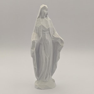 Low-poly Maagd Maria