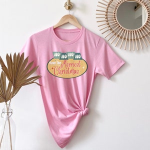Pink Christmas Shirt, Pink Santa Shirt, Christmas Vibes Shirt, Retro Christmas Shirt, Retro Santa Shirt, Vintage Santa Shirts, Xmas Tee
