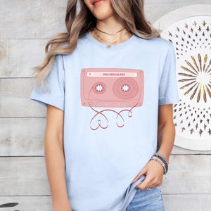 Pies descalzos shakira, Las Mujeres Facturan Shirt, Shakira New Song Shirt, Women don&#39;t cry Tee, Celebrities Shirt, Quotes Shirt,