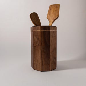 Porta utensili de cocina en madera de nogal