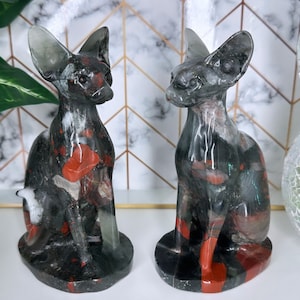 African Bloodstone Sphynx Cat Carving | Sphynx Crystal Cat | Egyptian Sphynx Cat | Witchy Altar Crystal Display | Cat Home Decor | Cat Gift