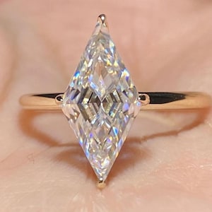 3CT Kite Cut Solitaire Ring, 14K Solid Yellow Gold Lozenge Cut Moissanite Diamond Ring, Unique Wedding Ring, Anniversary Gift For Women