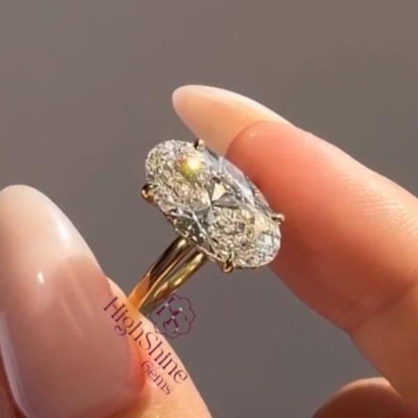Anello con moissanite ovale Moval da 4 carati, anello anniversario con alone nascosto e taglio Moval, anello solitario Moval in oro massiccio 18 carati, anello da sposa minimalista