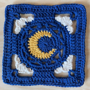 Ensemble de motifs au crochet Cloudy Day and Night grand-mère Carré grand-mère au crochet, motif soleil et lune au crochet image 7