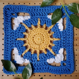 Cloudy Day granny square crochet pattern crochet granny square, crochet pattern, sun crochet pattern, sun granny square pattern zdjęcie 7