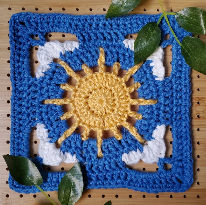 Cloudy Day granny square crochet pattern crochet granny square, crochet pattern, sun crochet pattern, sun granny square pattern zdjęcie 7