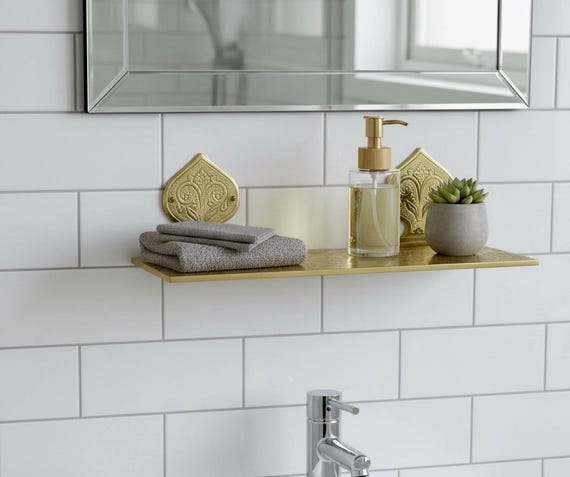 Unlackiertes Messing Wandregal fürs Badezimmer, handgefertigte Regale an der Wand, graviertes Messing Wandregal für die Dusche