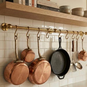 Nielakierowany, solidny mosiężny garnek i patelnia wisząca, mosiężny hak do zawieszania, szyna kuchenna, haki do zawieszania w kuchni, organizer na półki kuchenne