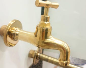 Kleiner Wand-Wasserhahn aus Messing, Bauernhaus-Badezimmer-Zapfhahn, Garten-Wasserhähne, Wand-Wasserhähne für den Außenbereich, kleiner Einhand-Wasserhahn, Waschbecken-Wasserhähne