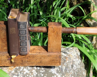 Wooden clamp, “Trade” tool