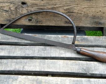Scie à métaux vintage, outil destiné à la collection.
