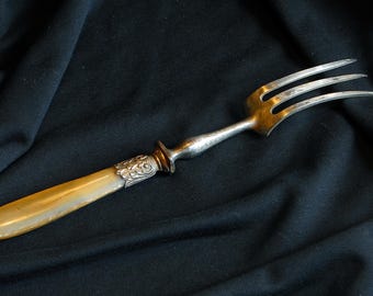 Ancienne Fourchette De Chasse 3 Dents – Manche Bois Cervidé – Couvert 18e Siècle