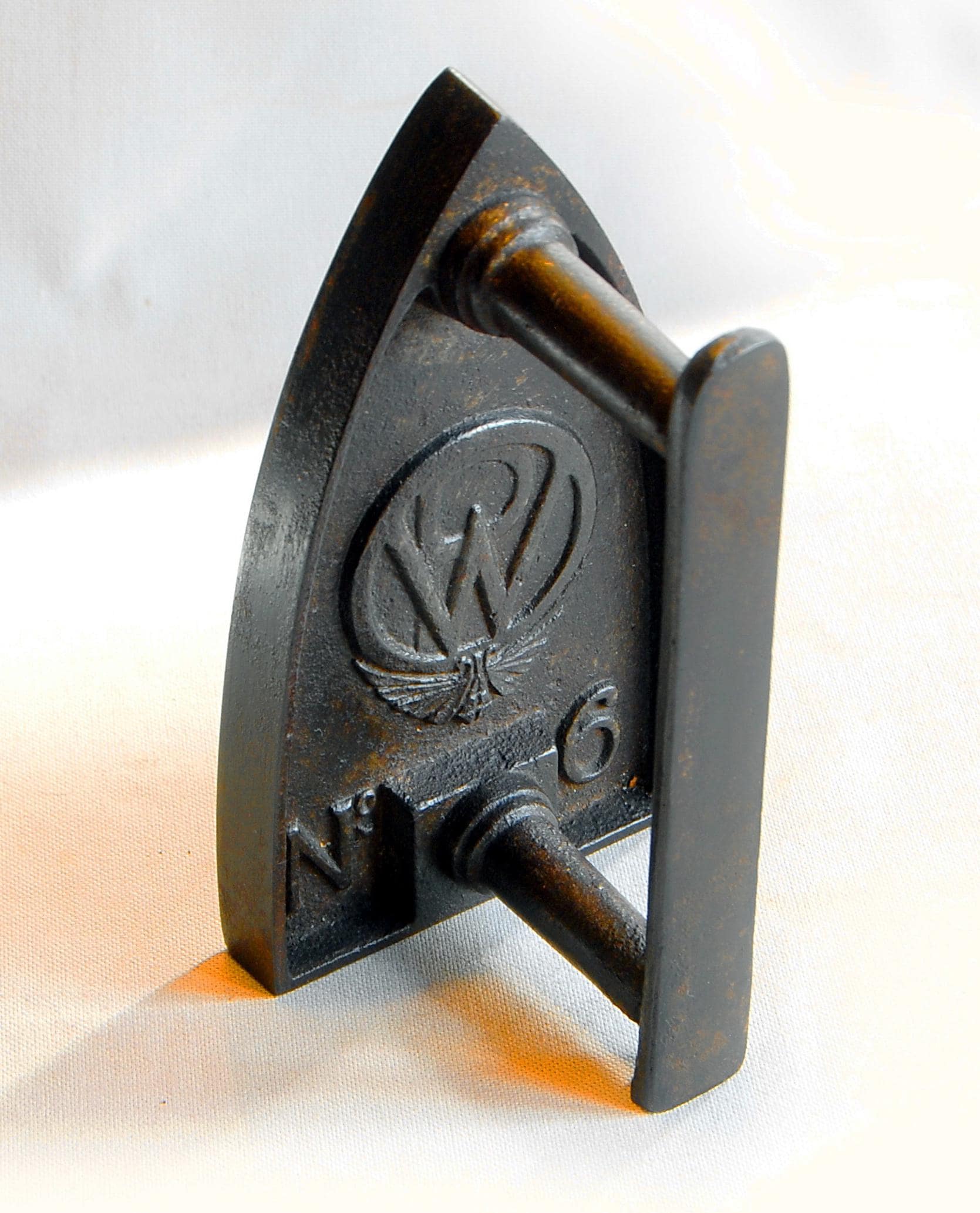 Fer à repasser ancien en métal, fer à repasser des années 1930 | €92