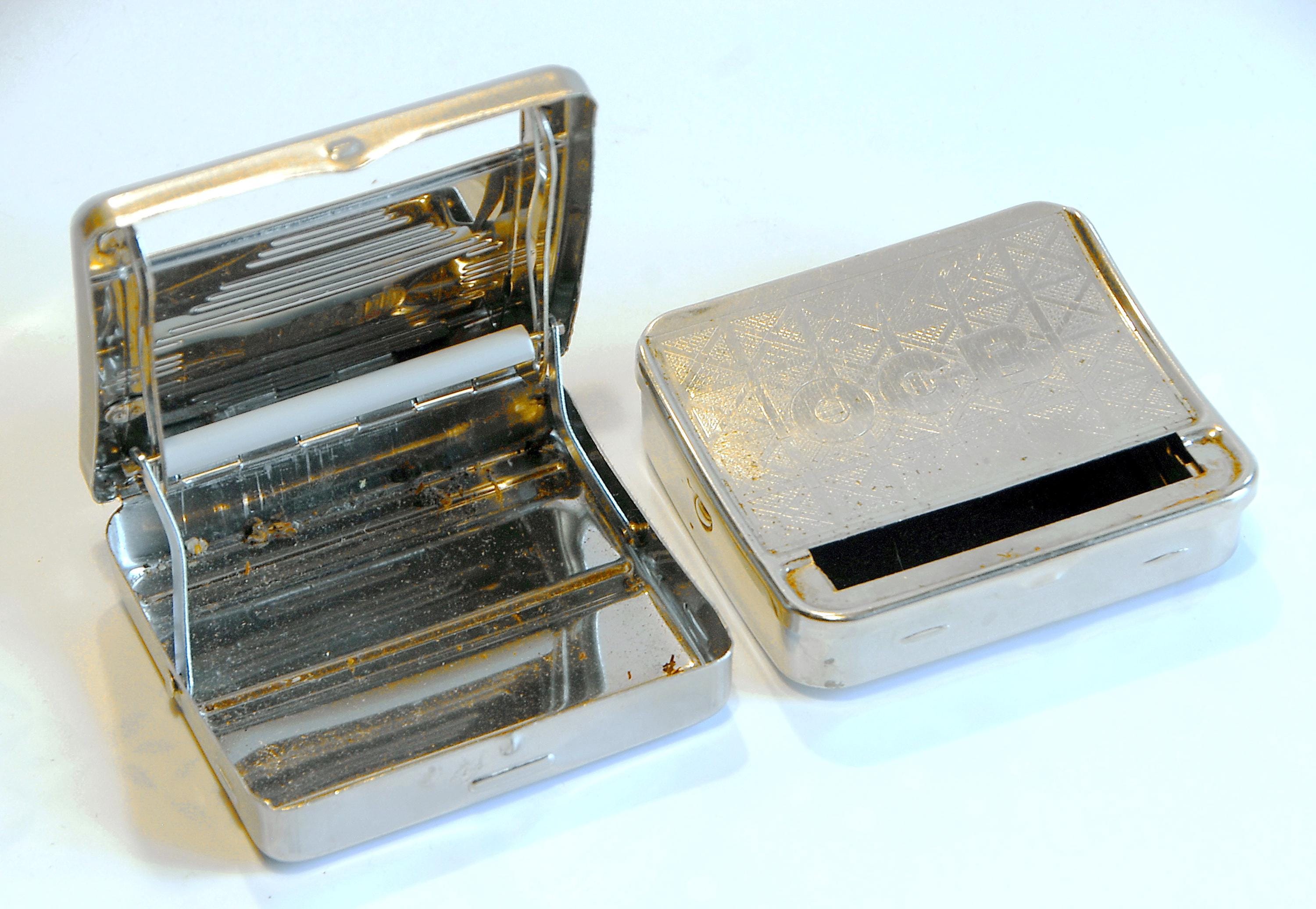 tobacco rolling tin argos Tobacco Tin Roller