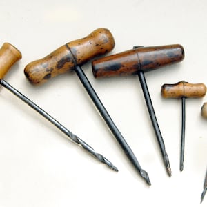 Small augers for wood with steel body (Set of 5 augers of all sizes).