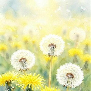 Pu&ograve; includere: Dipinto ad acquerello di denti di leone in varie fasi di fioritura. L'immagine presenta fiori giallo brillante e soffici capolini bianchi su uno sfondo morbido e sfocato di verde e giallo.