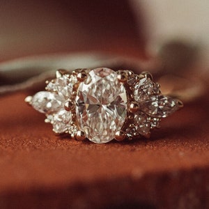 Sunburst Oval Cut Moissanite Wedding Ring With Side Round & Marquise Moissanite Engagement Ring, Rose Gold Anniversary Ring For Women, Gift