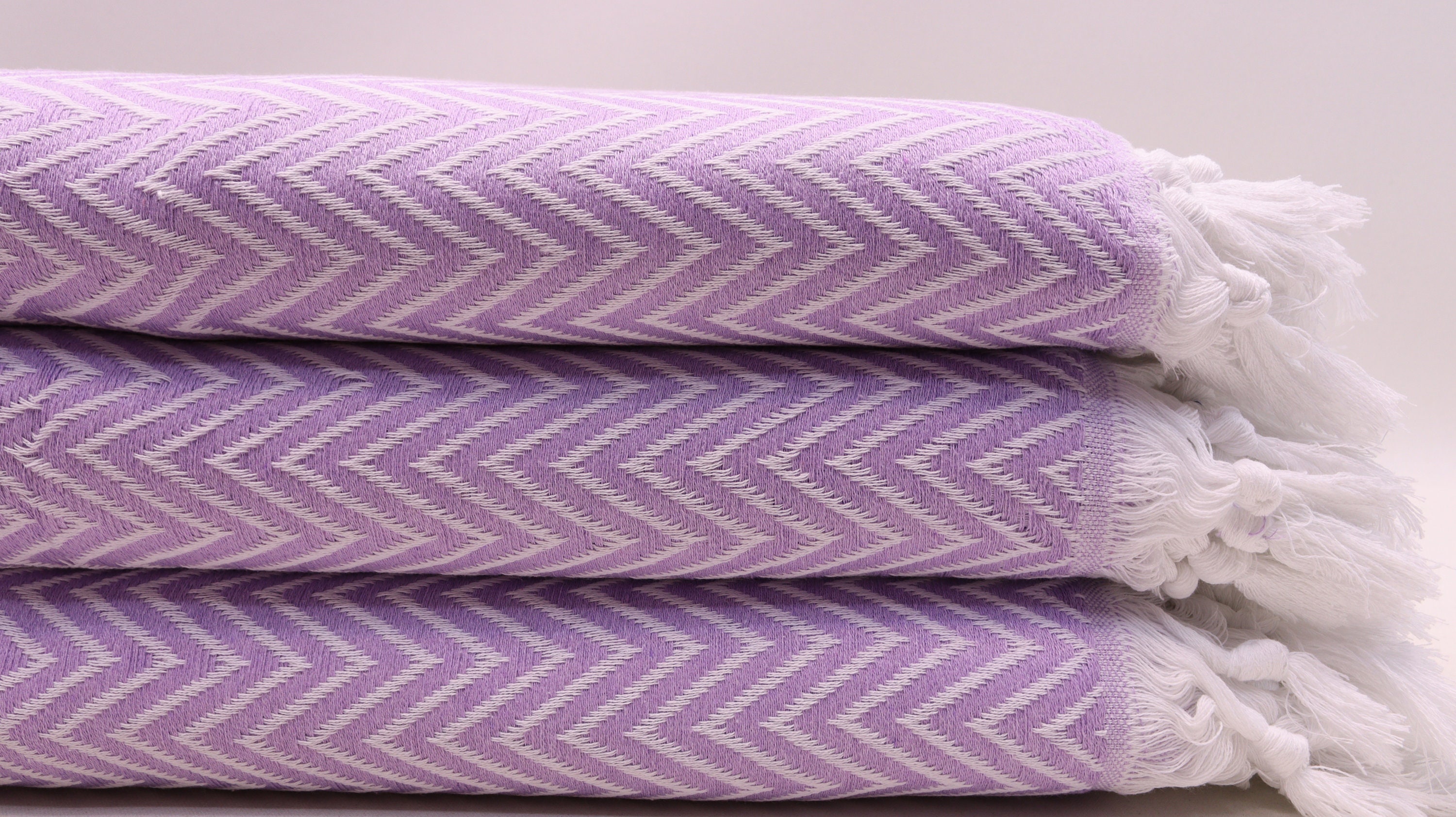 Lilac throws for sofas hotsell
