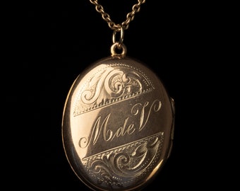 Antique 9ct rose gold locket - Art Nouveau hand engraved locket with 'M de V' and scrolls, containing hand coloured photos - FREE SHIPPING
