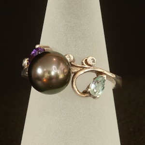 Diamonds, aquamarine, black pearl, amethyst vintage sterling silver ring - size 6 1/2 (US) M 3/4 (NZ, Aus, UK), free shipping