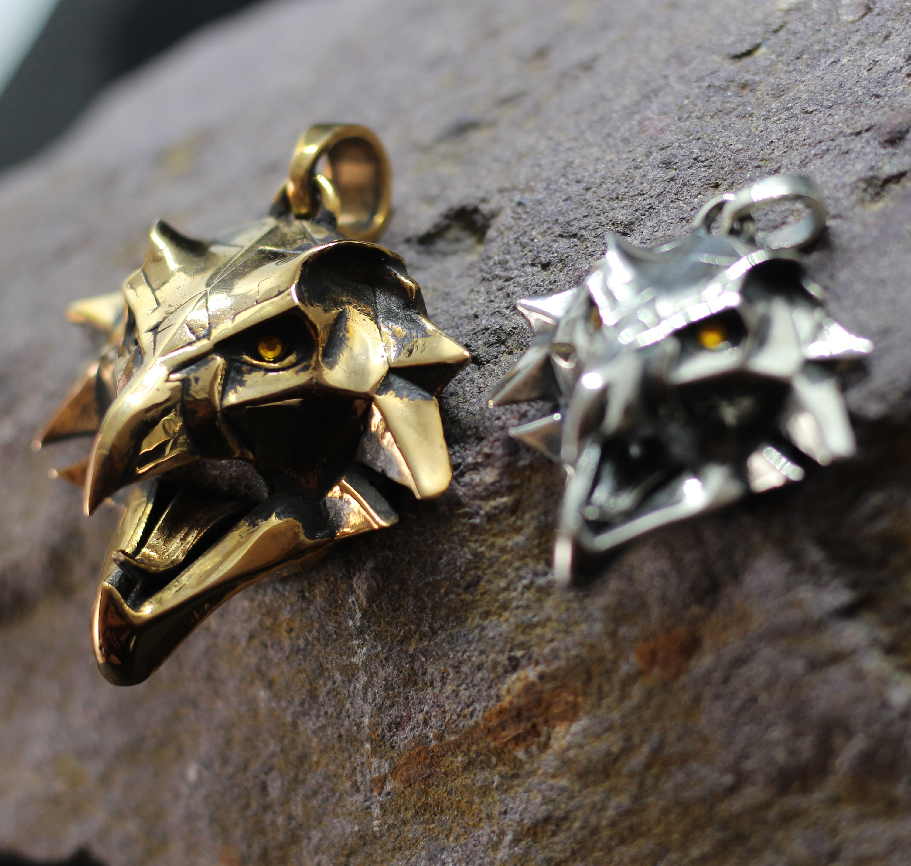 Buy Witcher Manticore Medallion Online In India India - Main Image