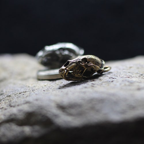 Small Anatomically accurate Bear Skull jewelry Pendant. Head of bear. Forrest beast. Talisman of bear. Viking North Europe. Skull of bear