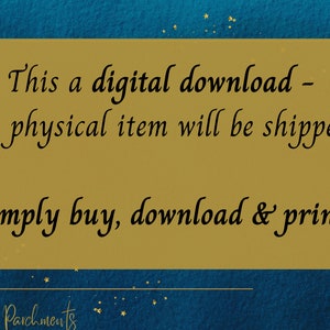Op de afbeelding: Een gouden rechthoek met afgeronde hoeken en zwarte tekst die "This a digital download - no physical item will be shipped. Simply buy, download & print!" luidt. De tekst staat op een blauwe achtergrond met gouden sterren.