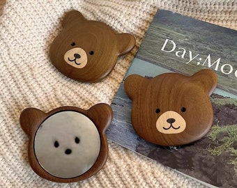 Unique Bear Pocket Mirror Gifts for Mom, Cute Wooden Compact Mirror Bridesmaids Gifts for Wedding Favors, Mini Makeup Mirror Gifts for Her.