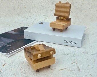 Wooden Mini Monster Phone Stands for Desk, Creative Android/iPhone Stand, Handmade Cute Phone Holder, Unique Phone Dock Desk Decoration Gift