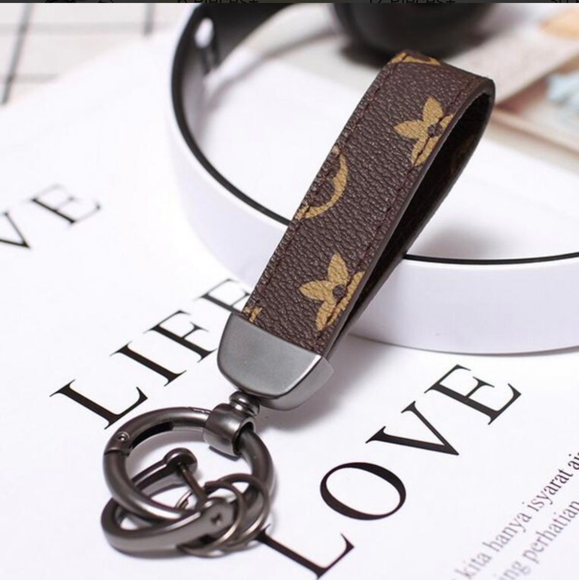 lv lanyard leather