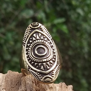 Vintage Geometric Mandala Style Brass Unisex Ring