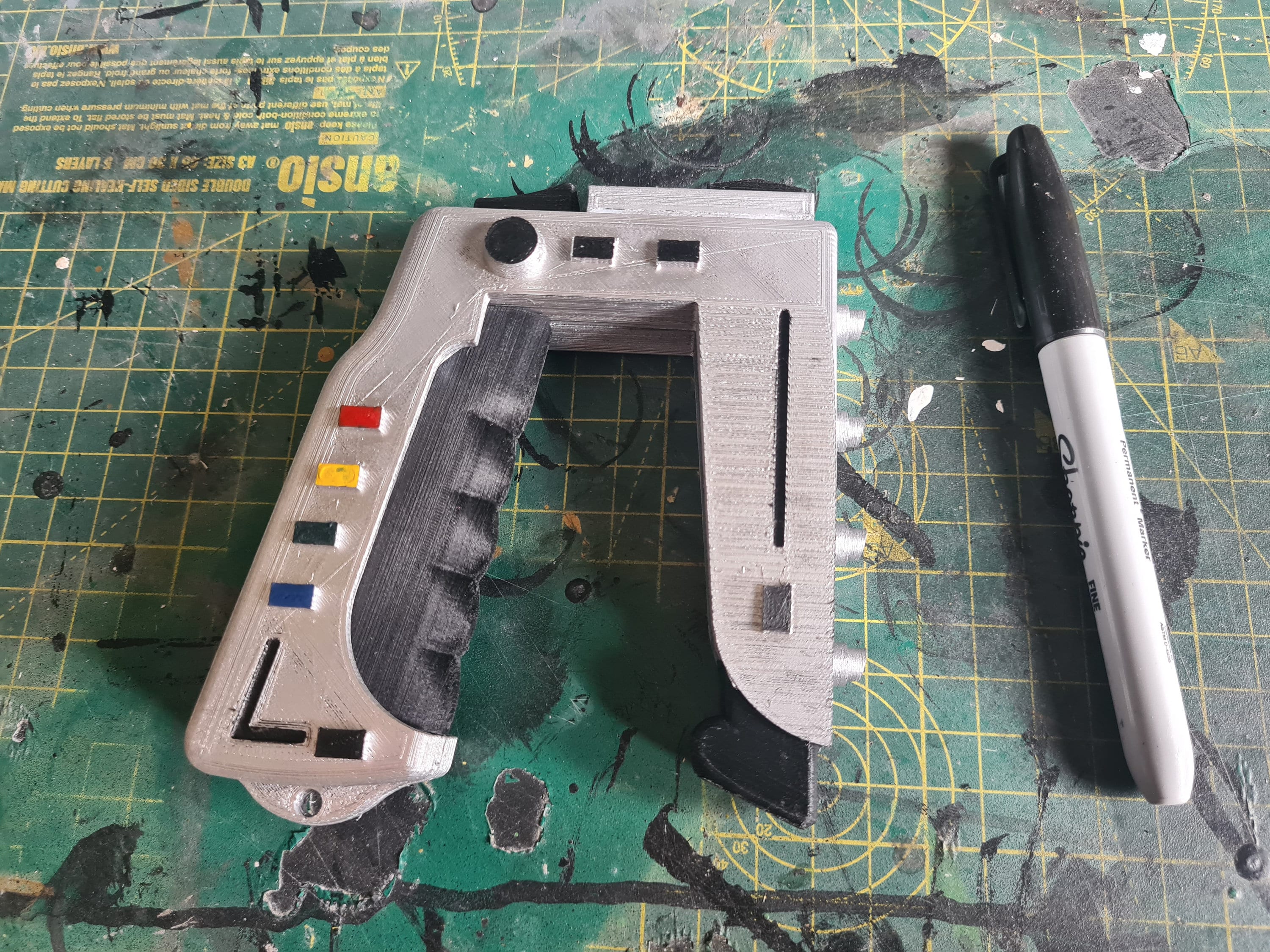 【メーカー直売】の商品をすべて spaziale Pistola - Italia Etsy 化粧水・ローション・トナー