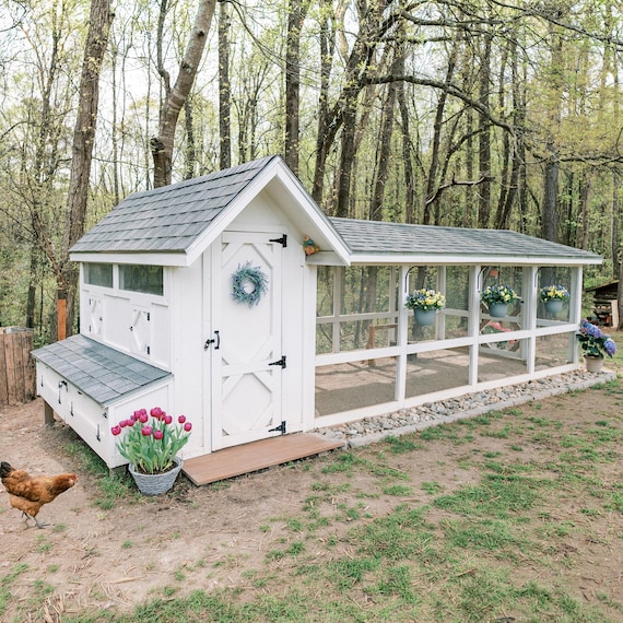 Chicken Coop Building Plans – Walk In DIY Coop & Run for 10-12 Chickens (Digital Download)