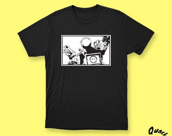 Pathfinder the navigator: Apex Legends T-shirt Collection, Navigate Stylishly with Our Apex Legends Tee