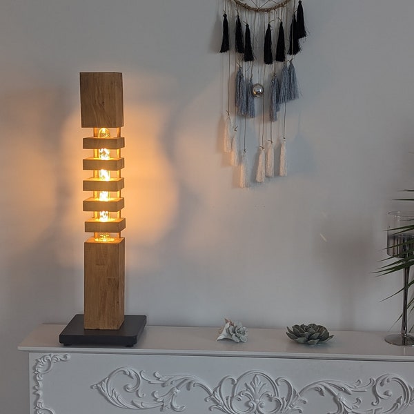 Lampe de table rustique en bois d'épicéa véritable avec lumière à incandescence LED