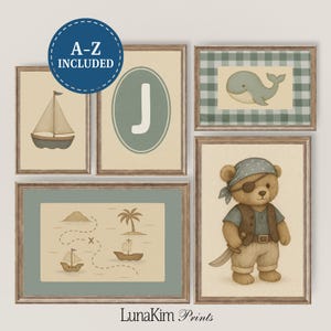 Arte de pared náutico con iniciales de la A a la Z, galería vintage de piratas y océanos, letras personalizadas imprimibles para habitación de bebé niño, decoración artística para niños pequeños / S7