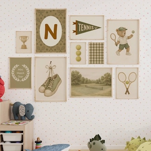 Juego de guardería de tenis, arte de pared para habitación de niño, letra personalizada, nombre, impresión, decoración de habitación deportiva para bebé niño pequeño, arte de oso imprimible, impresión vintage / S9