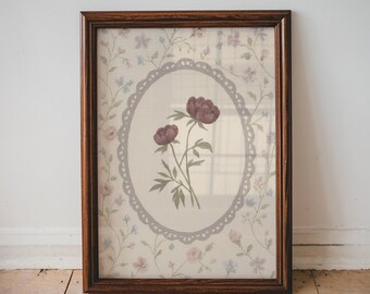Vintage pruim pioen bloemenprint voor babymeisje kinderkamer antieke kruissteek stijl muur kunst peuter kamer decor afdrukbaar botanisch ontwerp | 1
