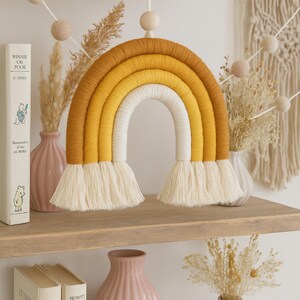 Tutorial Macrame. Macrame Rainbow kit, DIY macrame rainbow kit, rainbow macrame craft, Beginners macrame patterns, Beginners macrame, Nursey Decor, boho,  Nursey Decor, Home,  Decor DIY, Crafts Patterns, DIY kit for Teens. Guide knots macrame.Macrame tutorial for beginners, easy-to-follow instructions, includes complete knot guide with video, create macrame pieces with your own hands, learn from the comfort of your home, relaxing and creative DIY project,