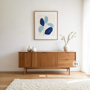Modern skandinavisk skänk i återvunnen teak, mediakonsol i mitten av århundradet, minimalistisk träcredenza, Japandi-mediakonsol i teak