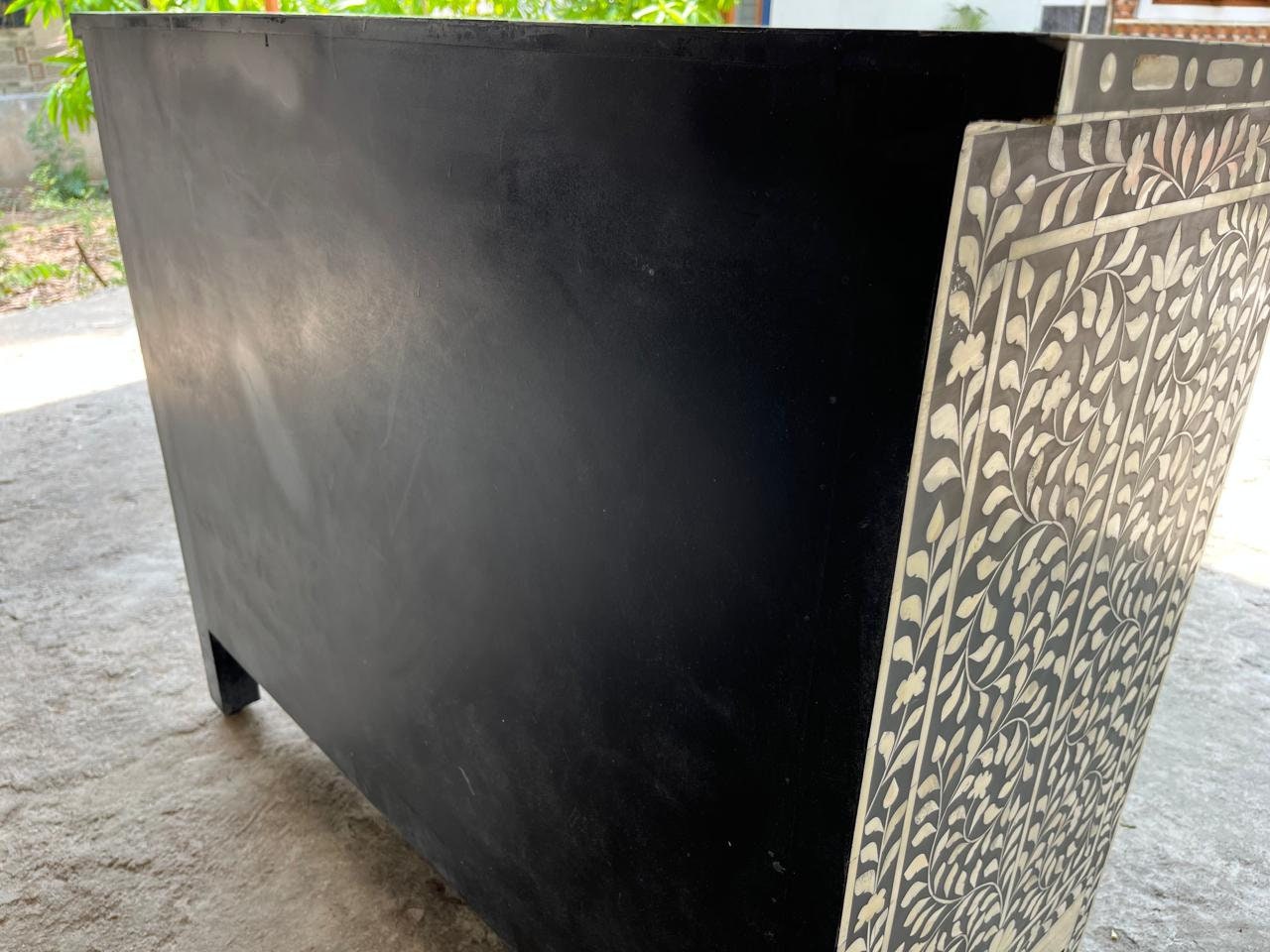 Bone Inlay Chest of Drawer, Bone Inlay Four Drawer Dresser Black Bone ...