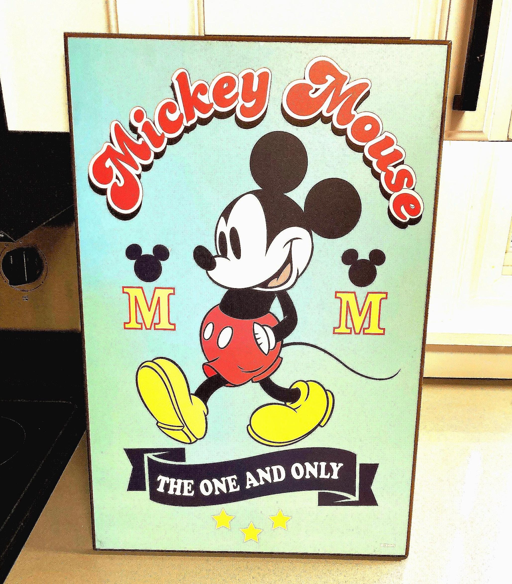 Disney Mickey Mouse wall plaque-vintage