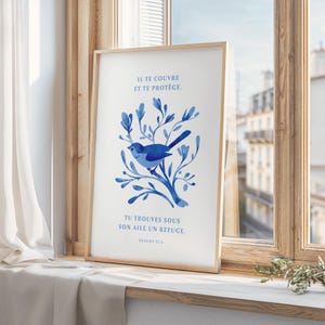May include: A blue watercolor illustration of a bird perched on a branch with blue leaves. The text reads "IL TE COUVRE ET TE PROTEGE. TU TROUVES SOUS SON AILE UN REFUGE. PSAUME 91:4"