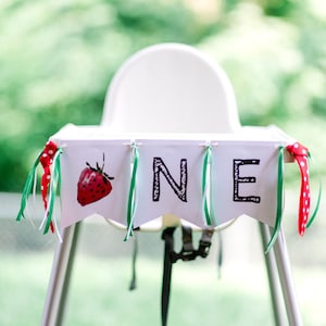 Berry First Birthday High Chair Banner | Strawberry Themed ONE Banner | 1st Birthday Party Decor for Baby Girl | Gingham Summer Party Décor