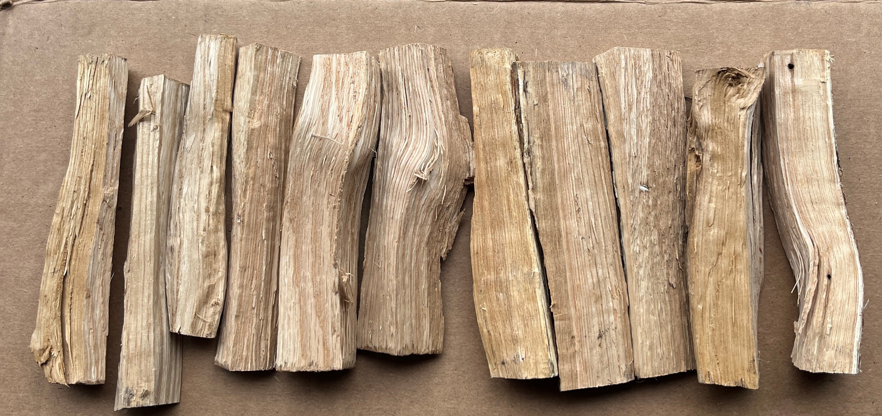 Charred/ Toasted White Oak Chips Sticks Distilling Moonshine Beer Wine