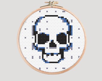 Pixel Skull - Cross Stitch Pattern