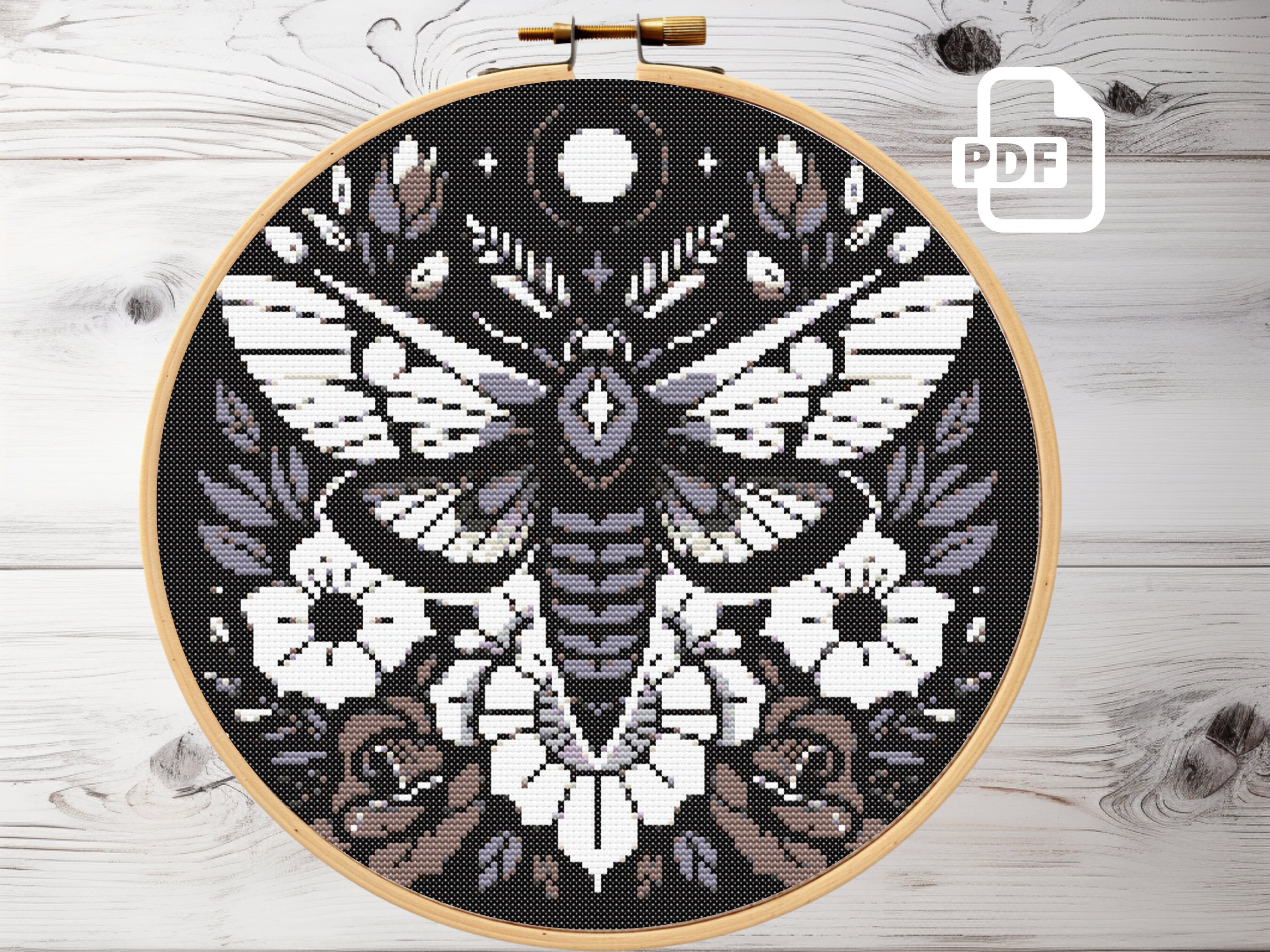 Gothic Moth Cross Stitch Pattern: Spooky Halloween X-stitch (PDF) - Etsy